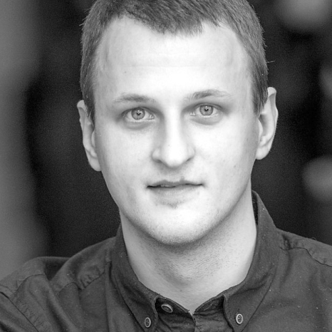 Dėstytojas Darjus Kazakevic