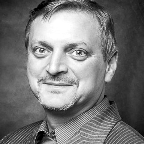 Dėstytojas Vitalij Denisov